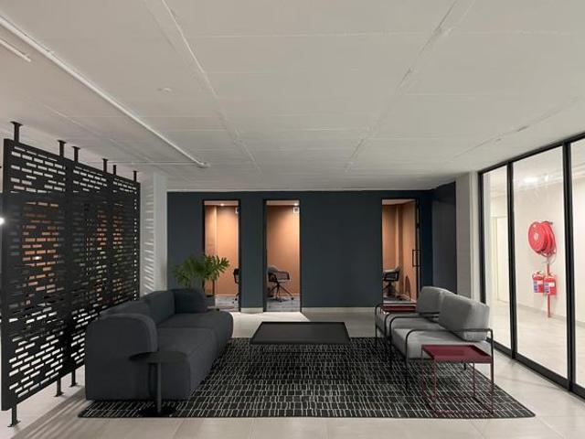 Studio Apartment in Illovo
