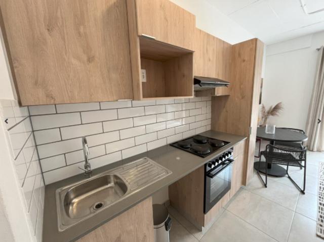 Studio Apartment in Illovo