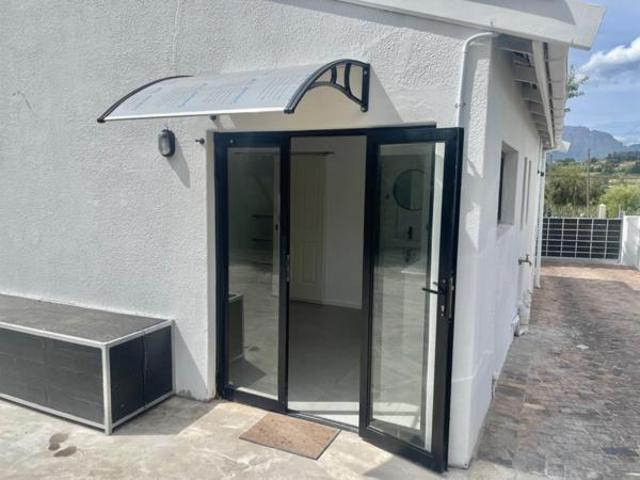 Studio apartment in Jamestown