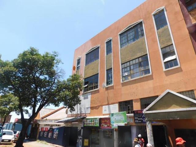 Studio Apartment in Jeppestown