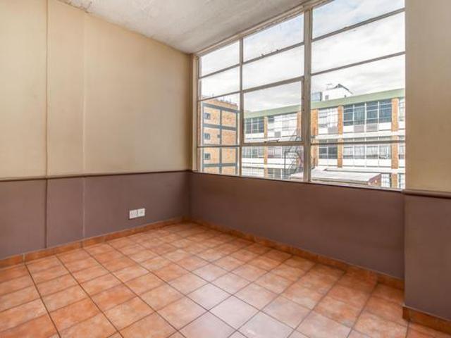 Studio Apartment in Johannesburg CBD