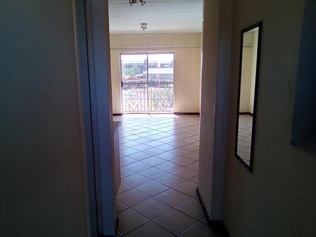 Studio Apartment in Karenpark