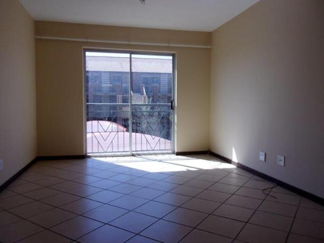 Studio Apartment in Karenpark