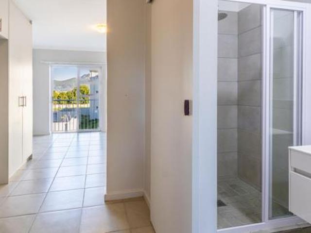 Studio Apartment in Klein Parys