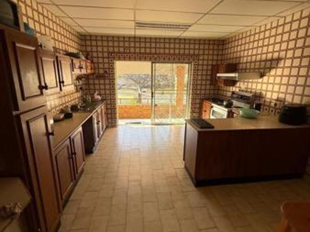 Studio apartment in Lambton