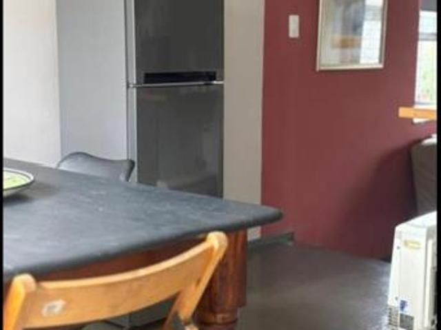 Studio apartment in Parktown