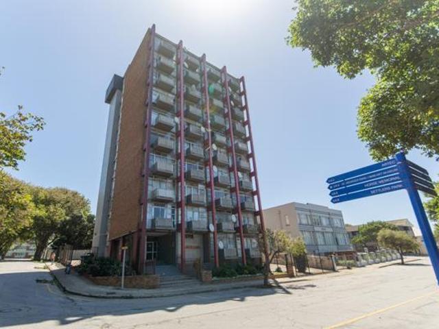 Studio Apartment in Port Elizabeth Central