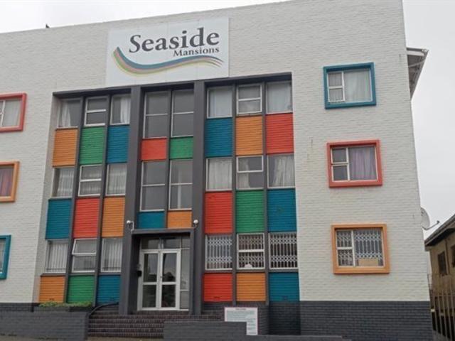 Studio apartment in Quigney