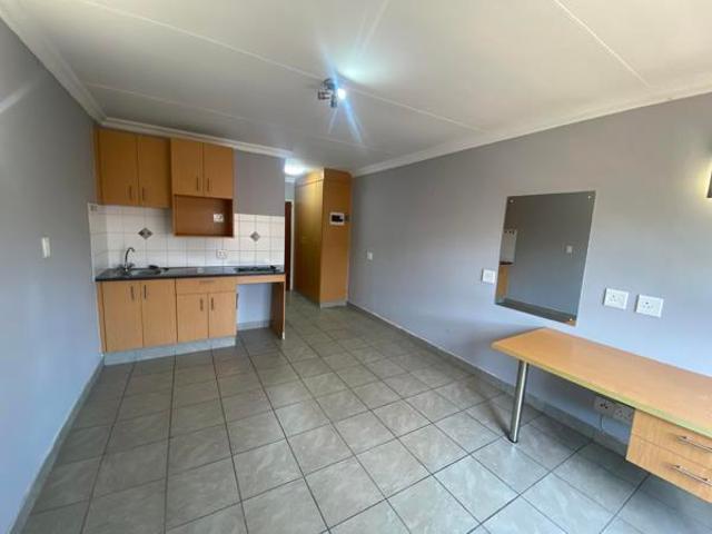 Studio apartment in Rietfontein