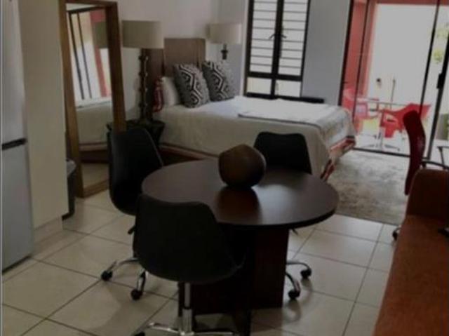 Studio Apartment in Sunninghill