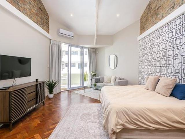 Studio Apartment in Sea Point