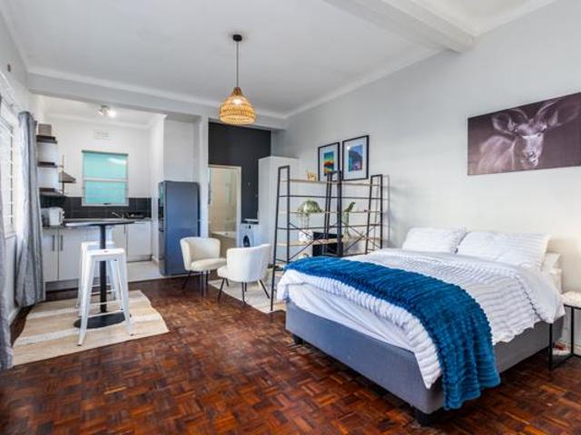 Studio Apartment in Sea Point