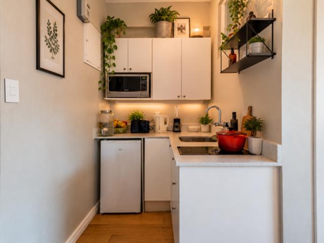 Studio Apartment in Sea Point