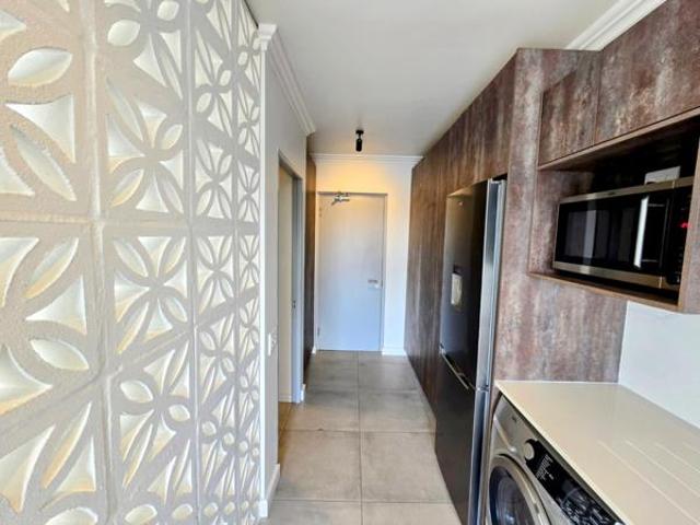 Studio Apartment in Table View