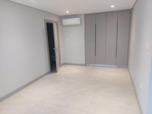 Studio apartment in Umhlanga Ridge