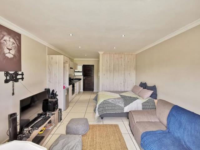 Studio apartment in Walmer