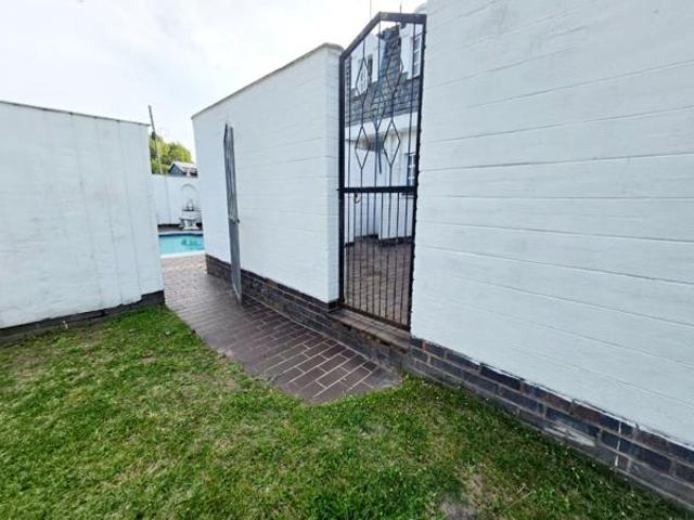 Studio Apartment in Westville