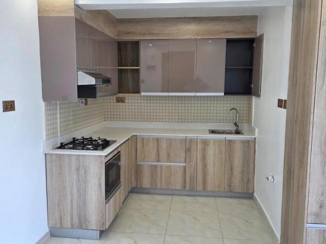 Studio Apartment to Let – Westlands, Sports Road