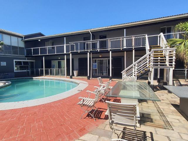 Studio apartment to rent in Glenashley