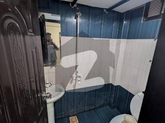 Studio apartments for rent Muslim Commercial Area