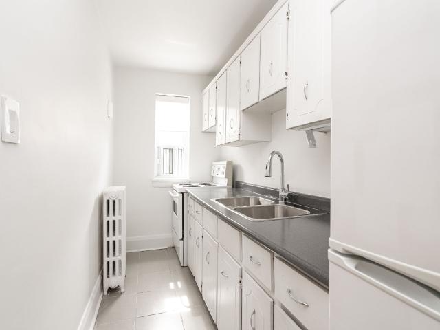 studio at 118 Roncesvalles Avenue Roncesvalles Toronto M6R 2K8