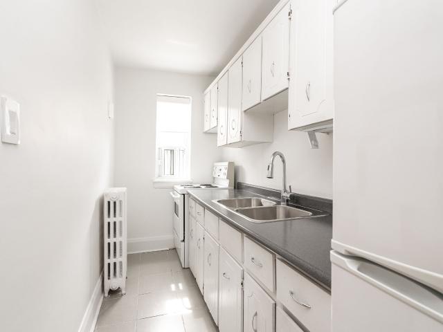 studio at 118 Roncesvalles Avenue Roncesvalles Toronto M6R 2K8