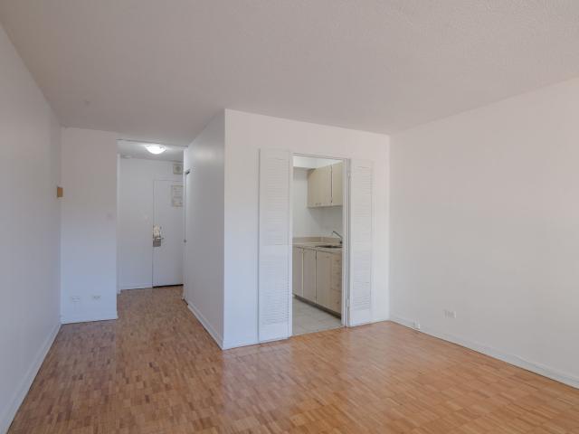 studio at 1975 Maisonneuve Blvd West Downtown Guy Concordia Montreal H3H 1K4