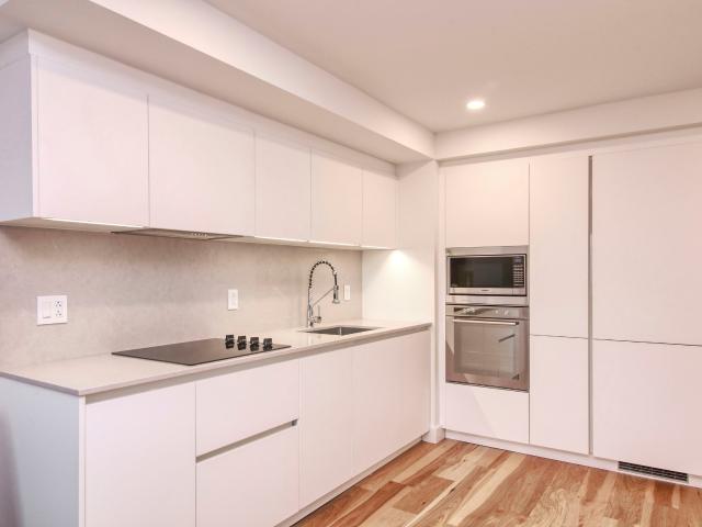 studio at 3460 Peel Street Downtown McGill Montreal H3A 2M1