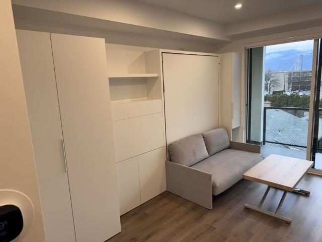 Studio at 5 Crossings
