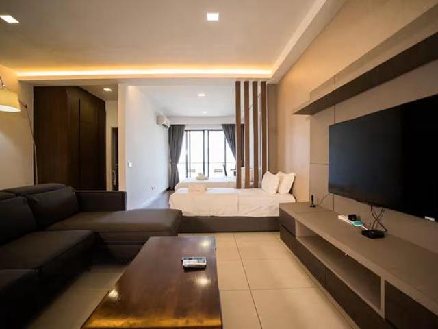 Studio at The Landmark Luxury Condo Fully Furnished Nice Sea Seaview