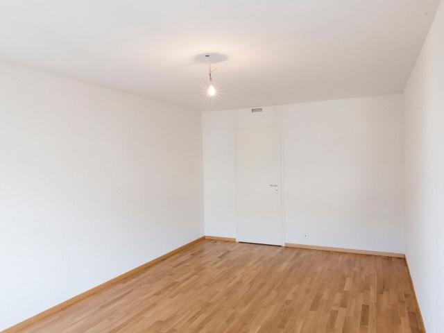 Studio au 6ème étage, idéalement situé à Fribourg | dreamo. Ch