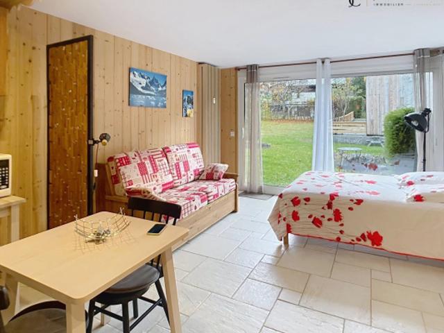 Studio au lavancher avec jardin privatif