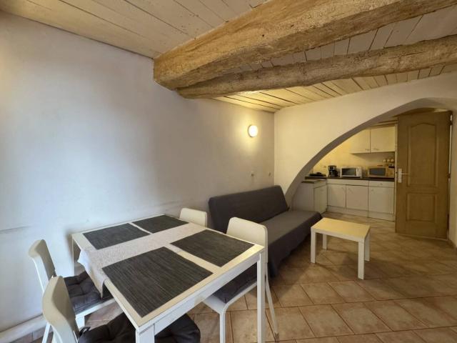 Studio au rez de chaussée