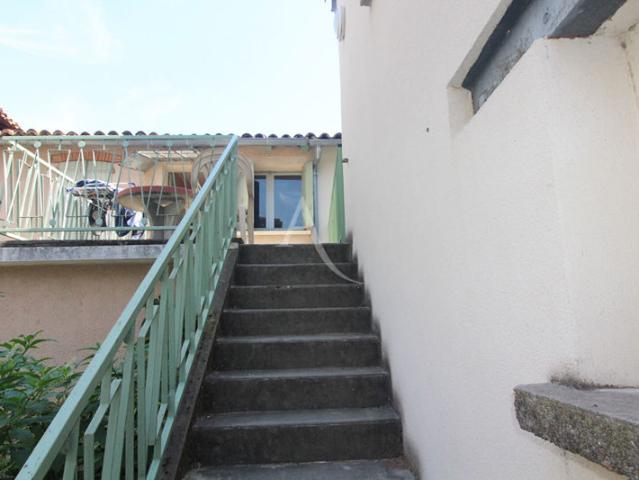 Studio avec terrasse