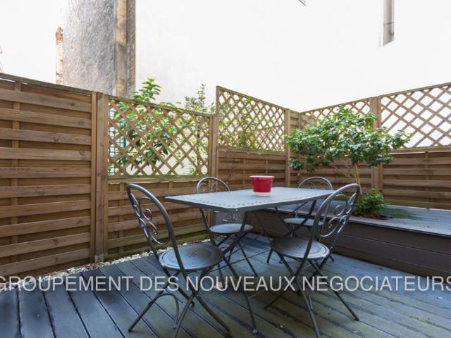 STUDIO AVEC TERRASSE AU COEUR DU MARCHE PONCELET