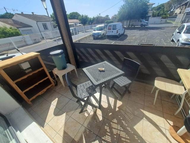 Studio avec terrasse et parking