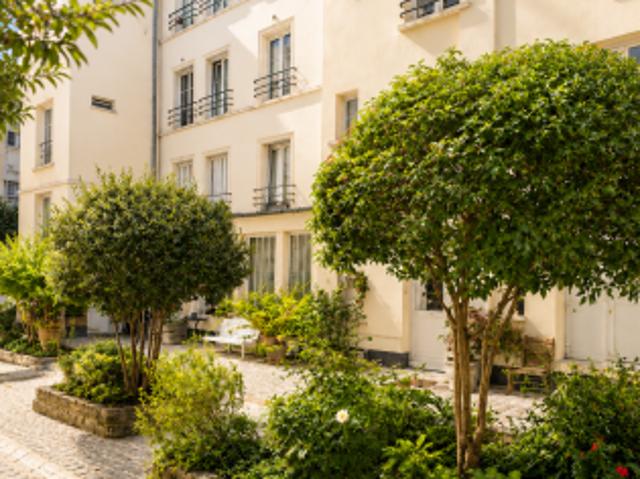 studio avec terrasse privée