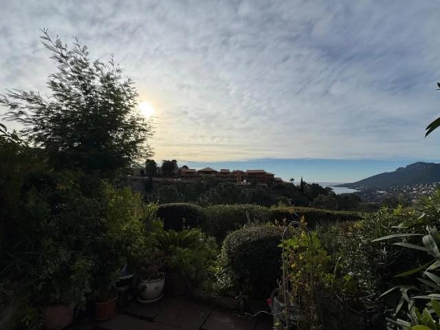 STUDIO avec vue mer panoramique