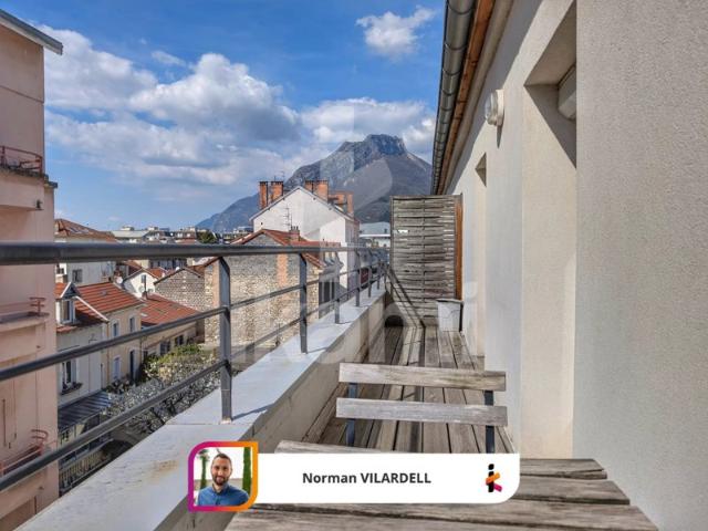 Studio avec Balcon