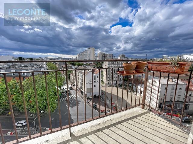 Studio avec Balcon