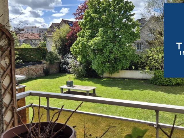 STUDIO AVEC BALCON