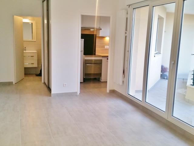 Studio avec balcon 6m2