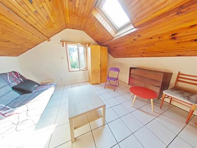 Studio avec jardin proximité ISAT