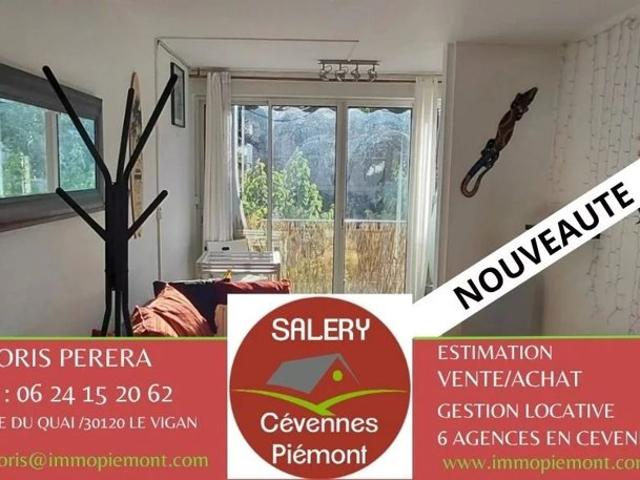 Studio avec parking