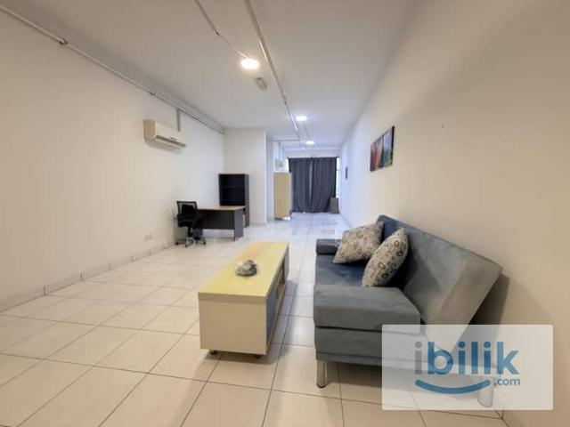 Studio Avenue Crest, Shah Alam,Batu 3, Sek 22. Near Glenmarie.24 HOUR SECURITY !Nearby Msu,Aeon,Giant, esco