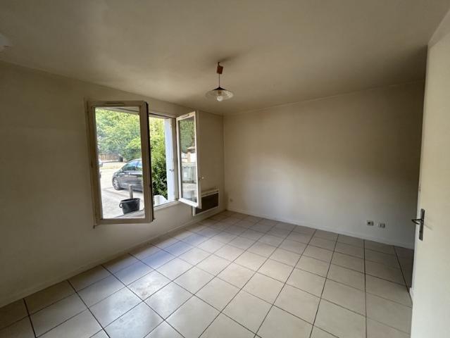 STUDIO BOISSY SOUS SAINT YON
