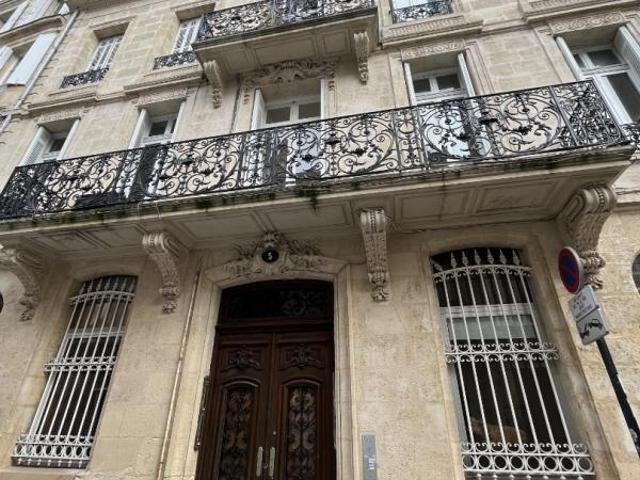 STUDIO BORDEAUX CHARTRONS
