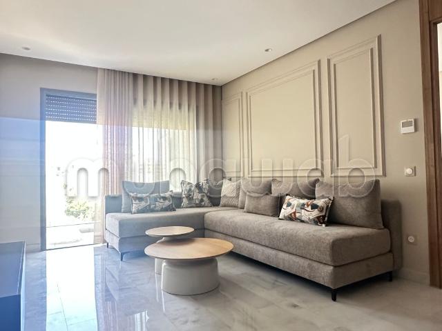 Studio bien meublé et ensoleillée