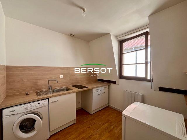 Studio bis de 33 m² avec ascenseur, Quartier calme proche centre ville de Besançon