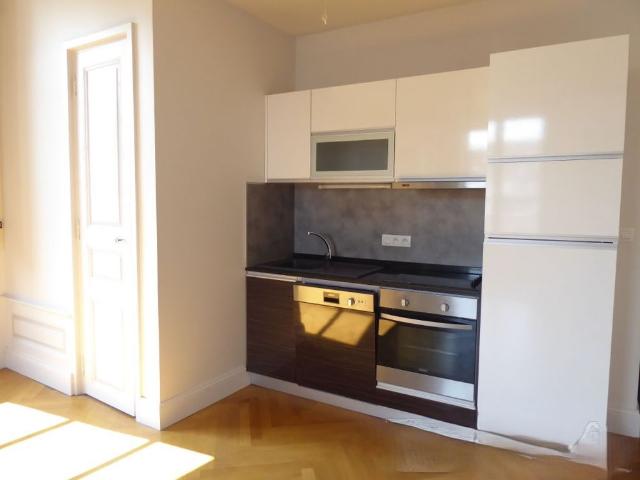 Studio BLOIS Centre Ville 43 m2